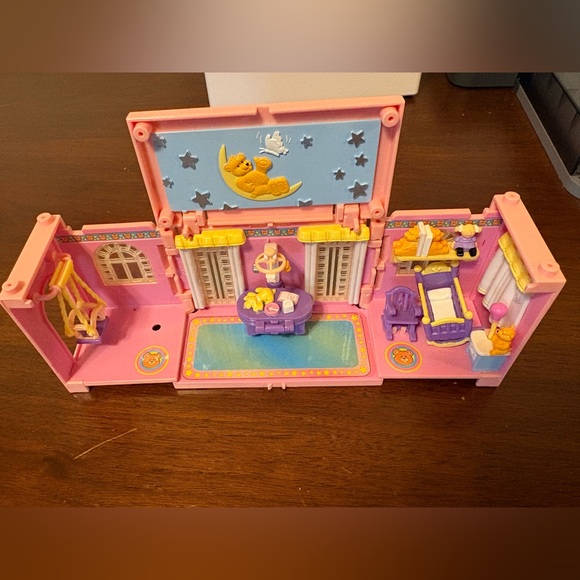 Dream Builders Nursery. Rare.